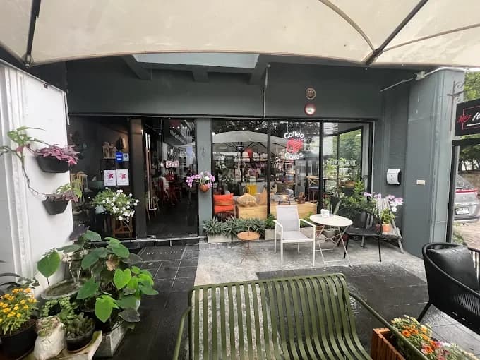 Entrance to FERIOR INTERIOR in Hua Hin