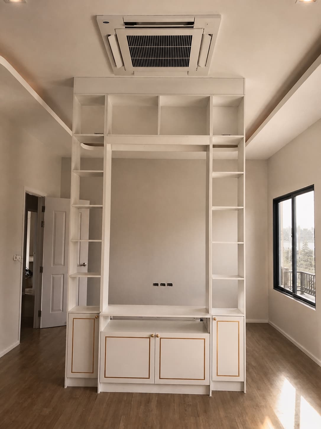 Wardrobe Portfolio Archive — photography 27